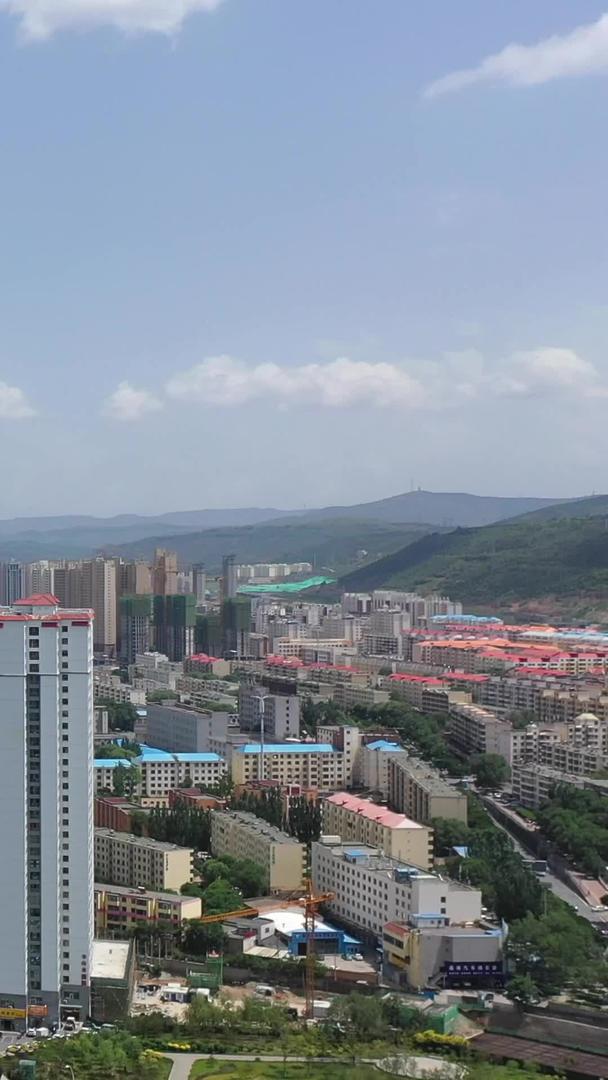 青海西宁城市风景航拍视频视频的预览图