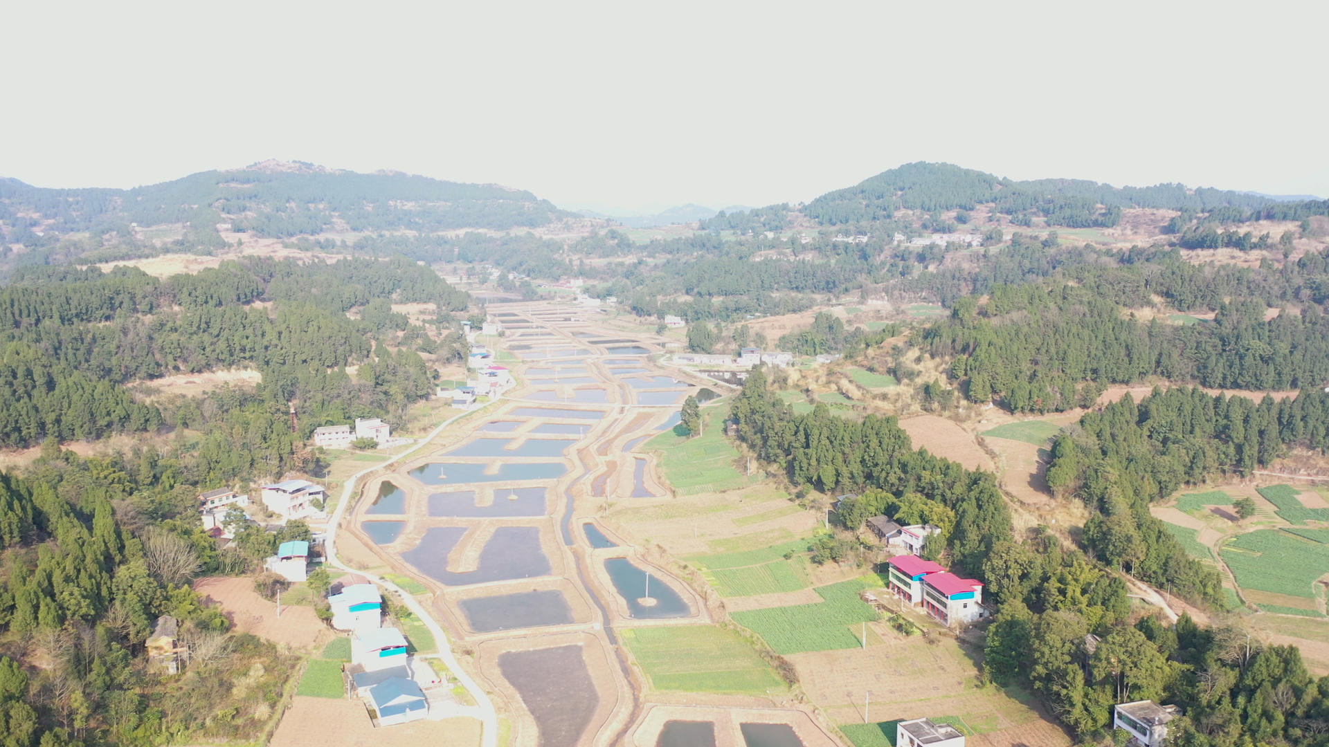大疆无人机拍摄四川农村风景视频的预览图