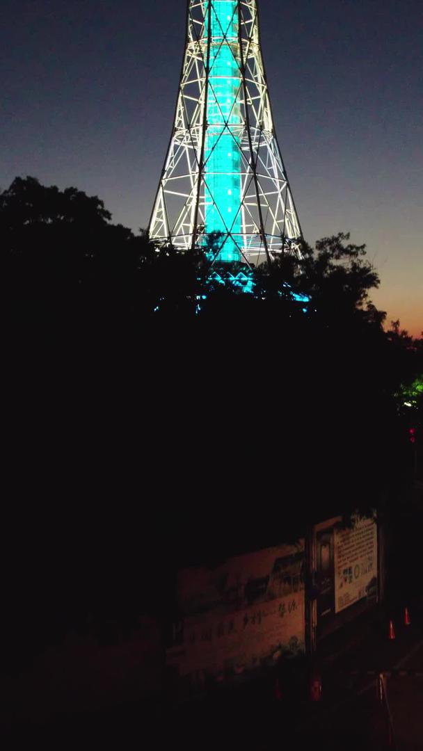 青岛电视塔夜景航拍视频的预览图