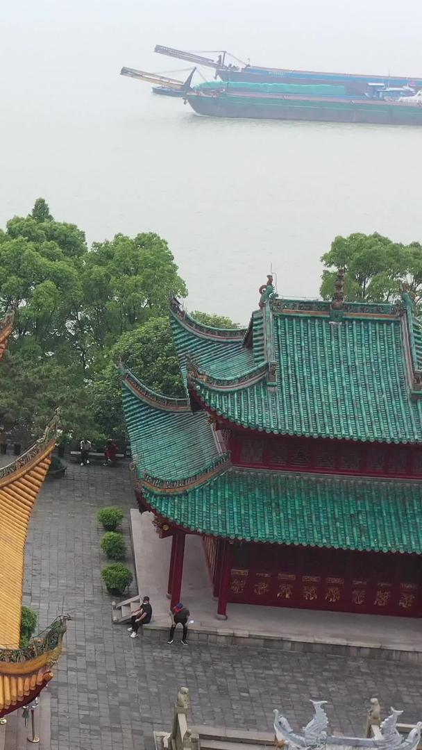湖南省岳阳楼古建筑5A景区视频的预览图