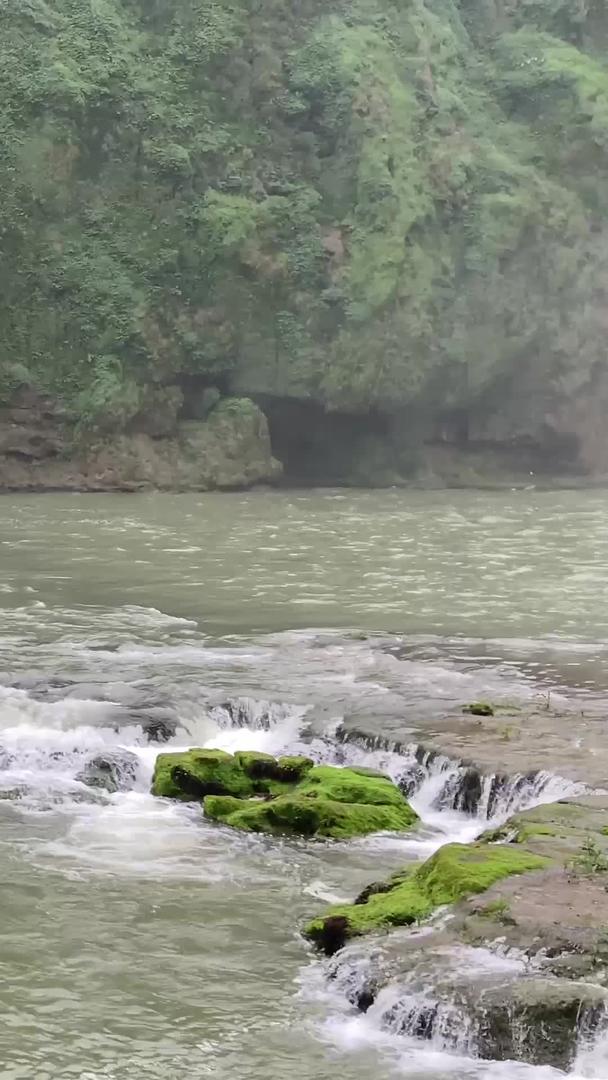 黄果树瀑布水帘洞视频的预览图