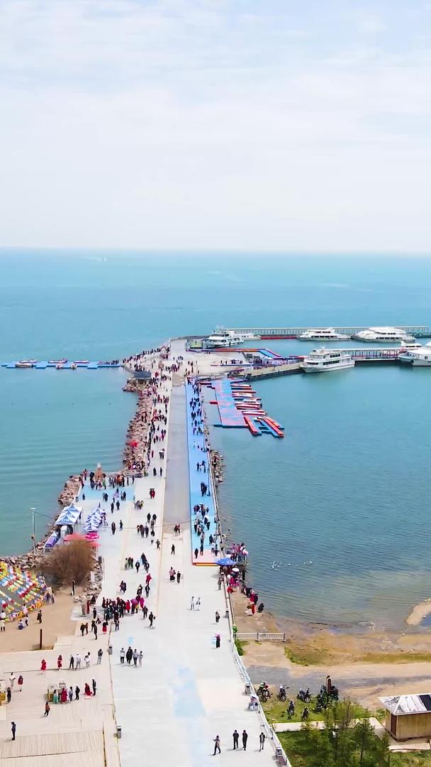 风景青海湖二郎剑航拍视频的预览图