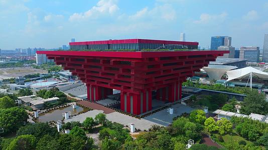 上海中华艺术宫建筑4k航拍视频的预览图