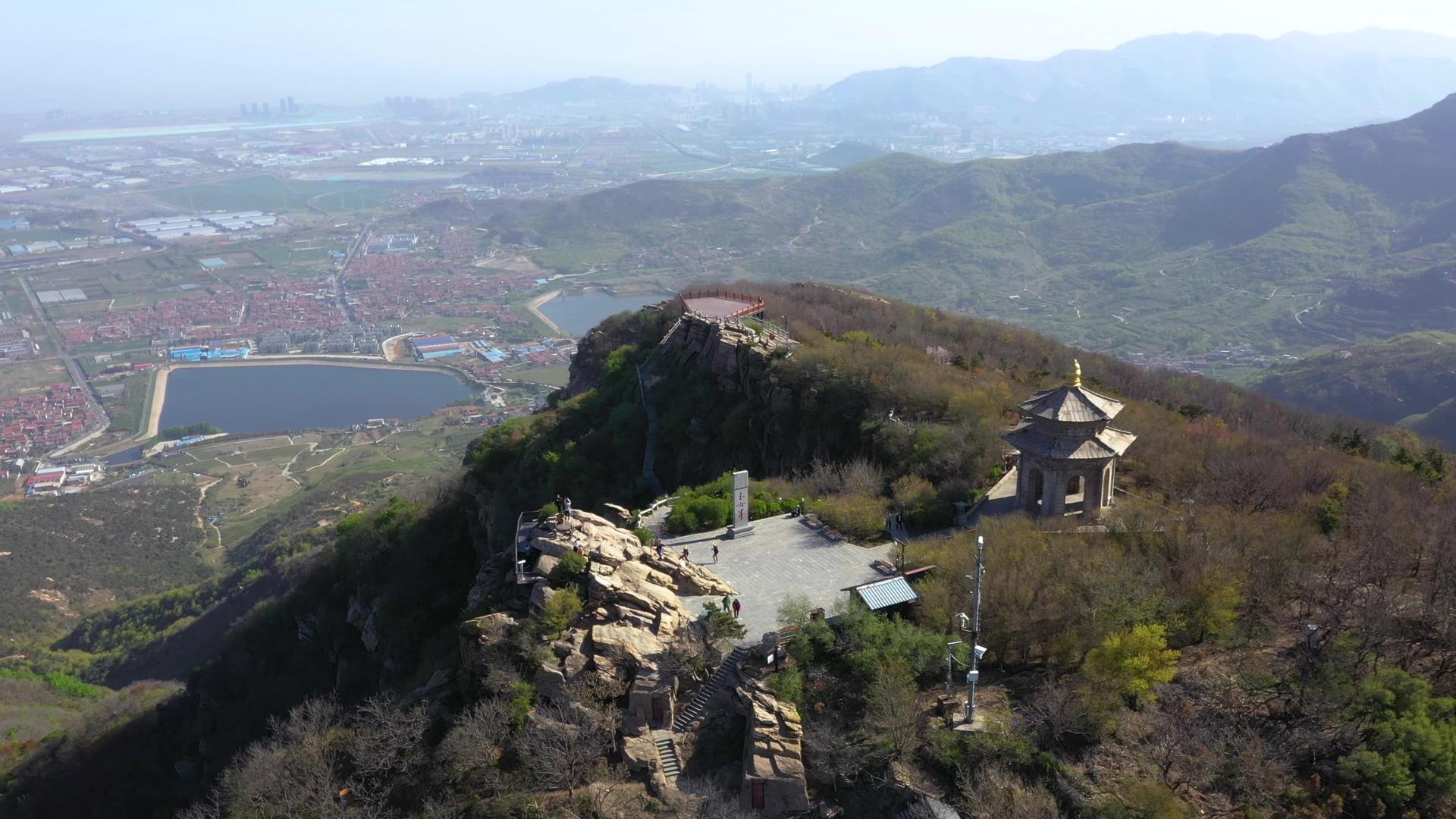 航拍5A景区江苏最高峰花果山玉女峰视频视频的预览图