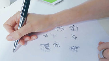 logo演绎铅笔手工绘制标志AE模板视频的预览图