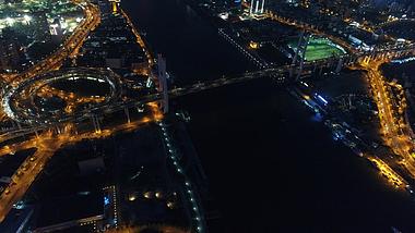 4K航拍上海黄浦江夜景俯拍视频的预览图