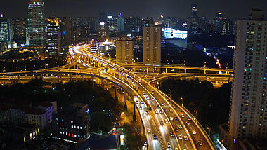 4K上海高架楼宇穿梭视频的预览图
