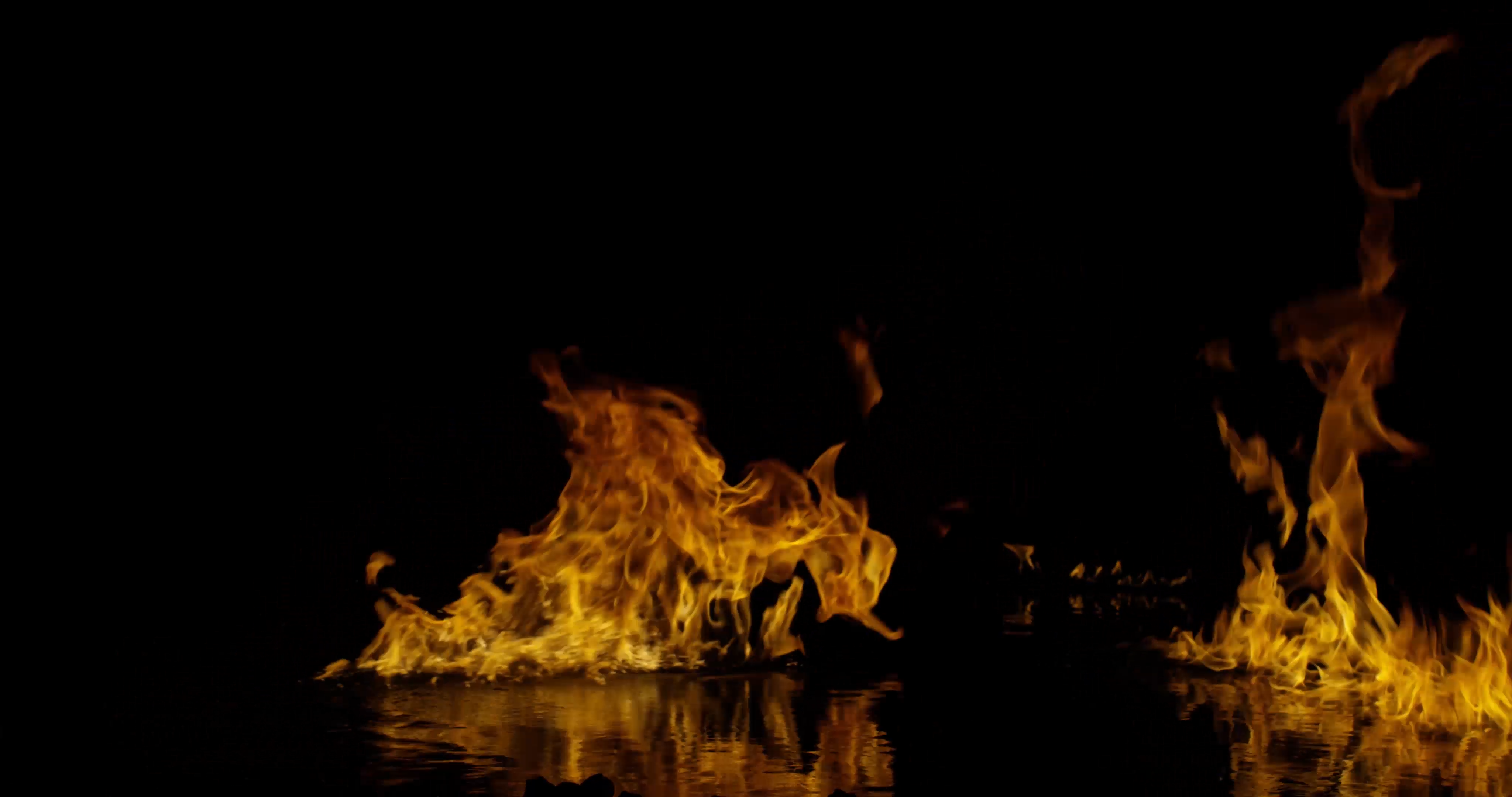 影视后期地面着火火焰元素视频的预览图