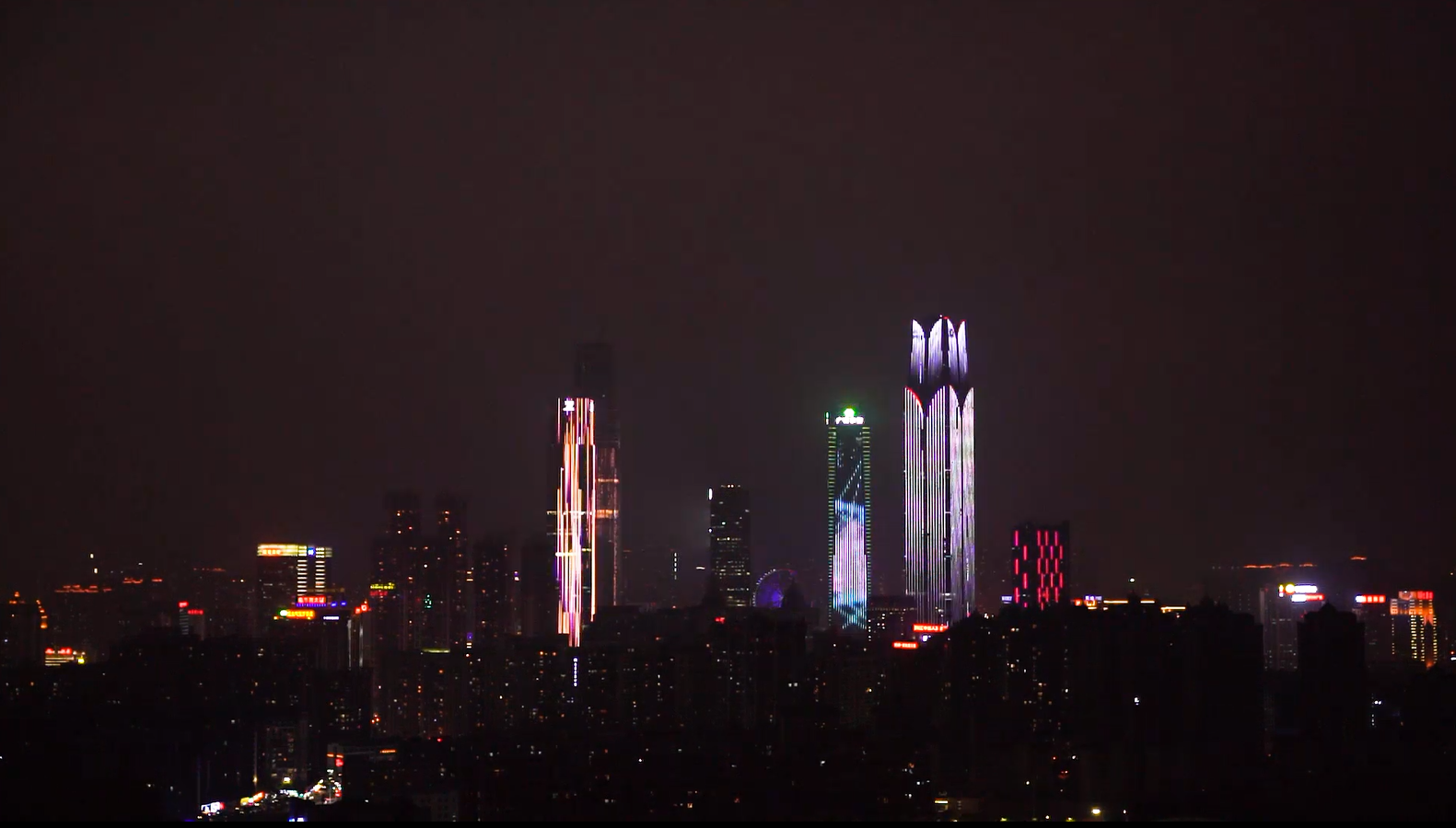 1080P城市延时白天转夜晚灯光视频的预览图