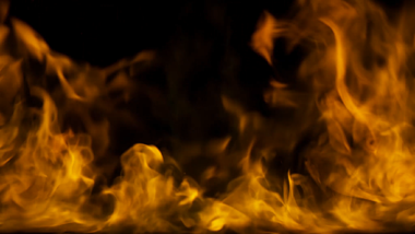 汽油燃烧火焰视频特效视频的预览图