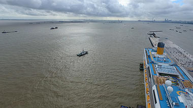 1080P吴淞港出海口航拍视频的预览图