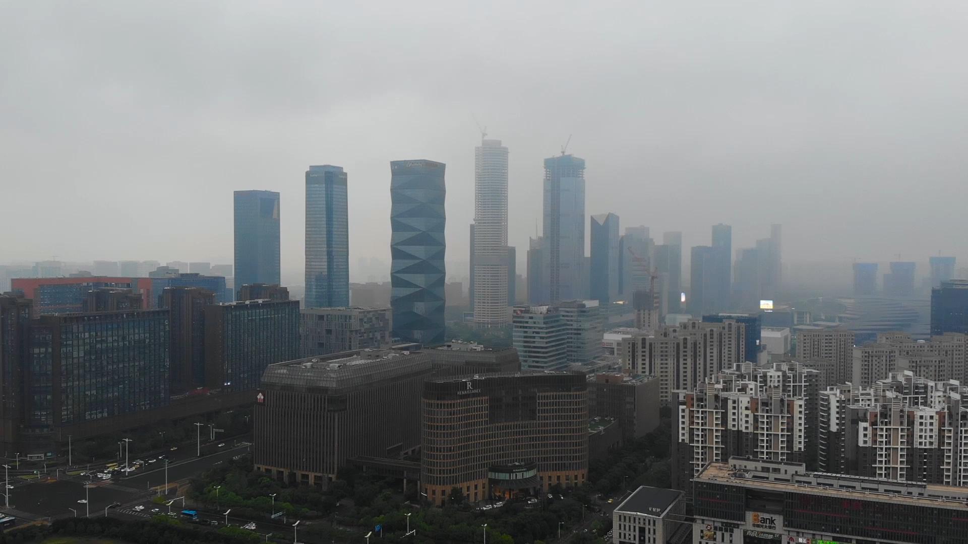 1080P航拍南京城市地标高楼视频的预览图