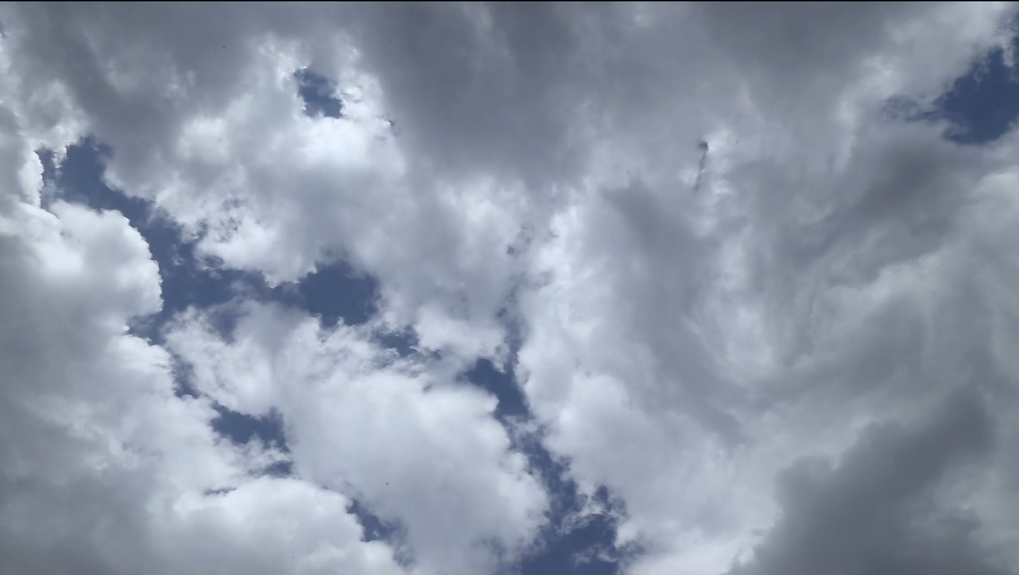 1080P云朵翻滚延时视频素材视频的预览图