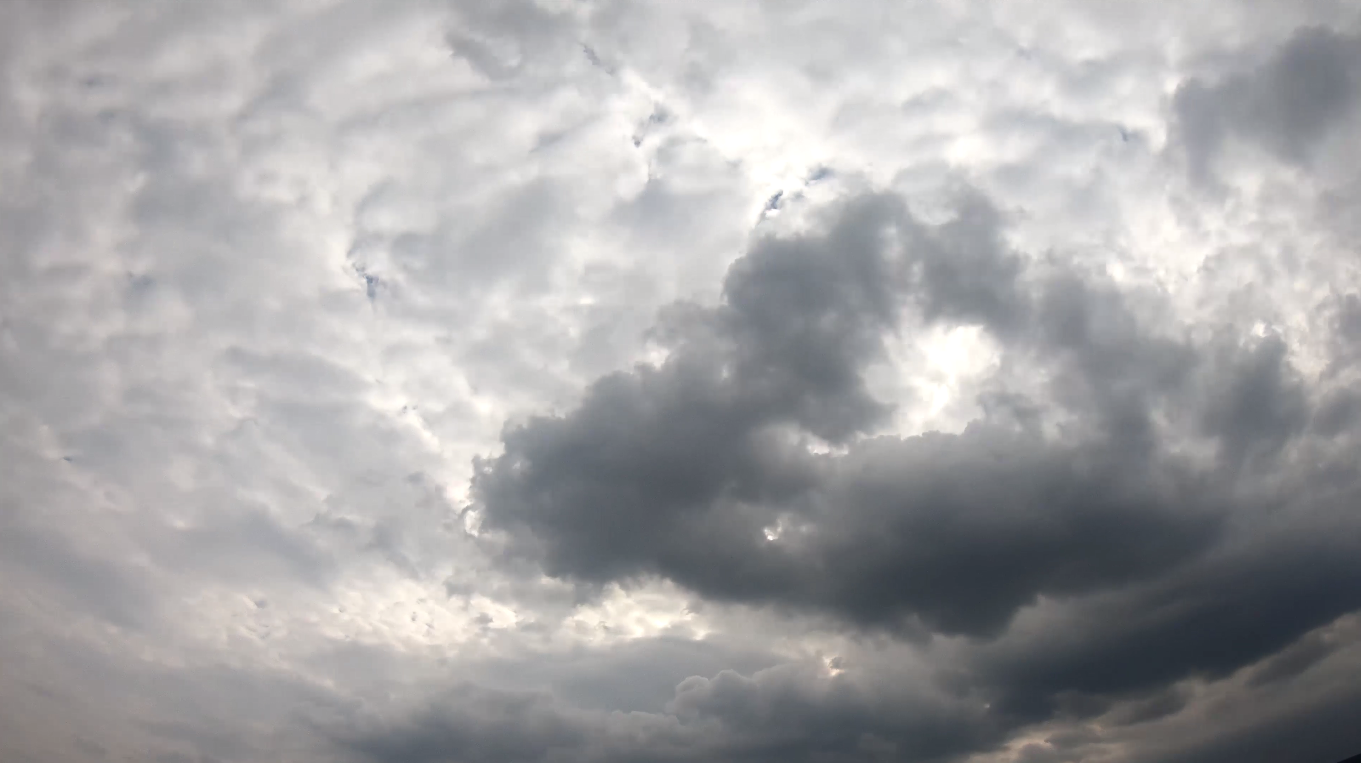 4k60帧云南浓浓乌云转晴空视频的预览图