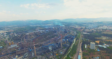 4k环保钢铁化工厂全景航拍视频的预览图