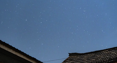 1080p乡村星空延时实拍视频的预览图