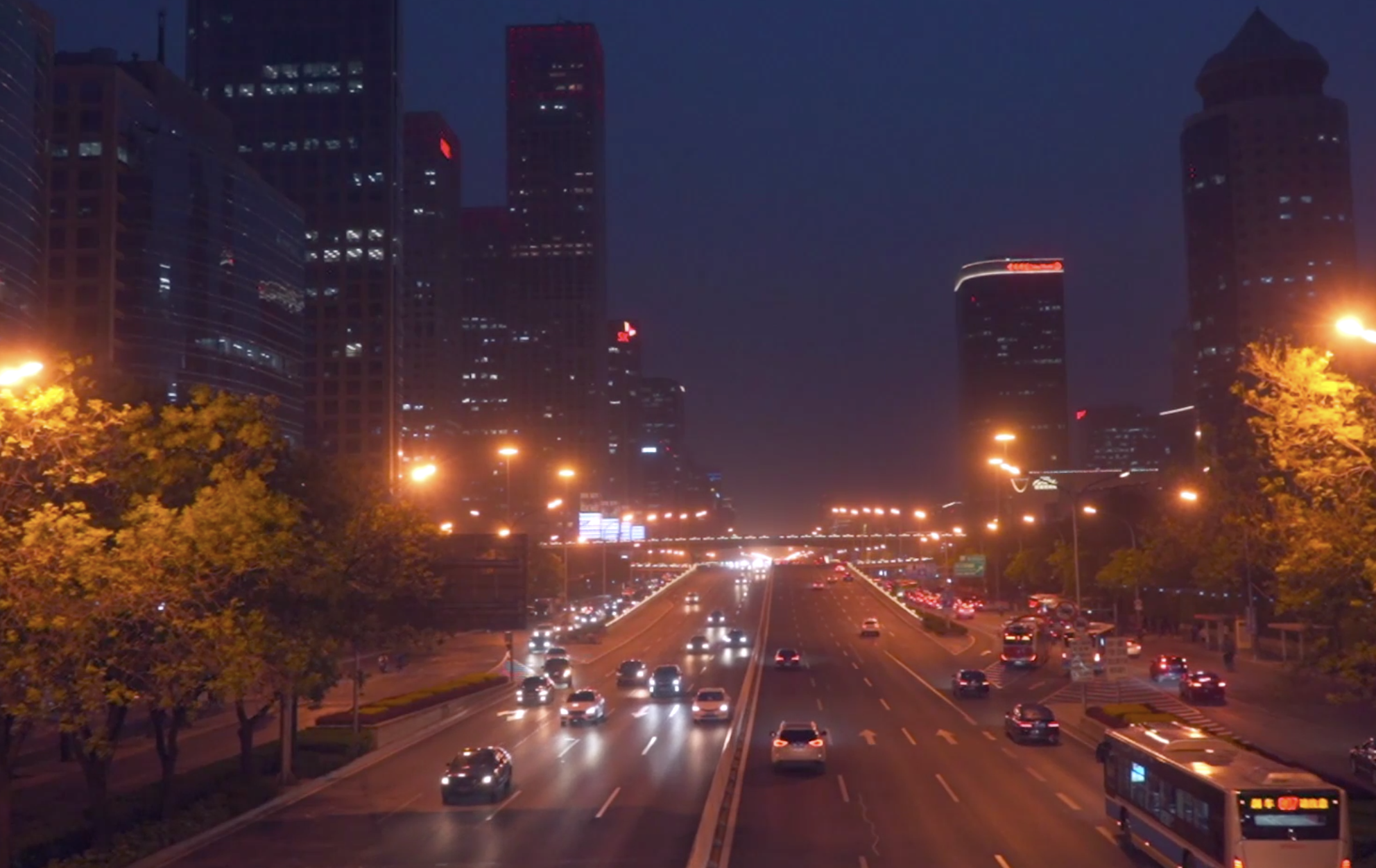 1080p北京城市夜景车流实拍视频的预览图
