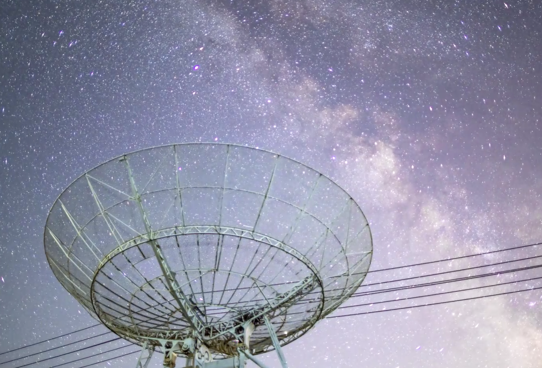 4k天文台星空星轨延时实拍视频的预览图