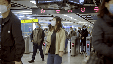 地铁轻轨出口过闸机人流视频的预览图