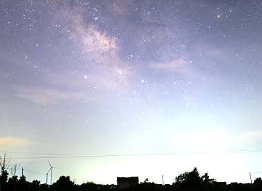 1080p农村夜晚银河实拍视频的预览图