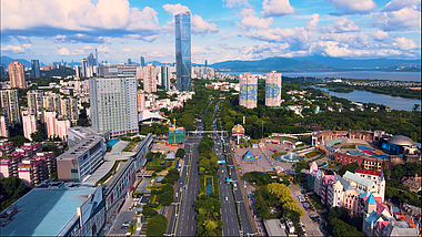 航拍深圳城市深南大道蓝天白云城市风景视频的预览图