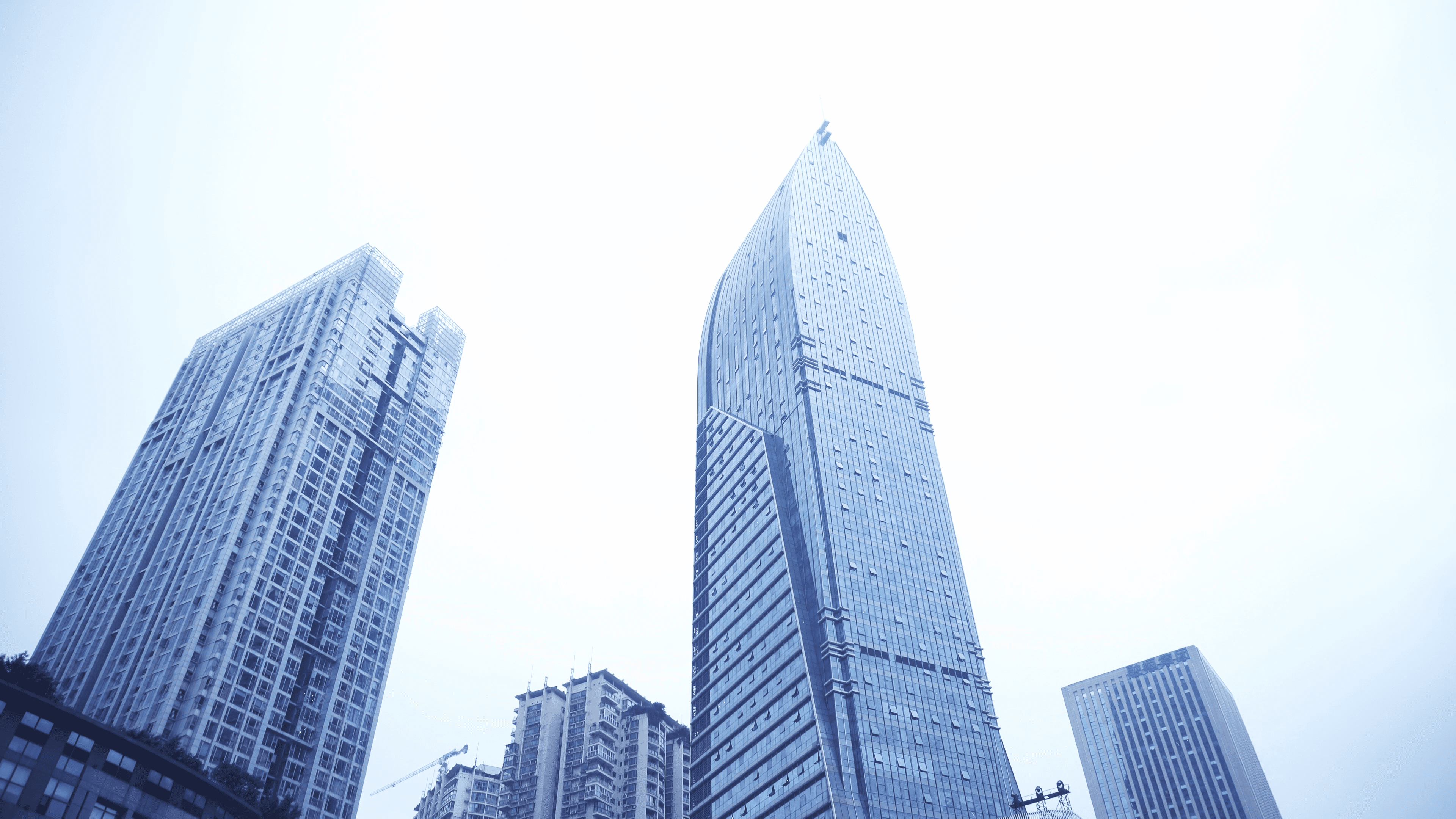 重庆江北高楼大厦写字楼实拍素材视频的预览图