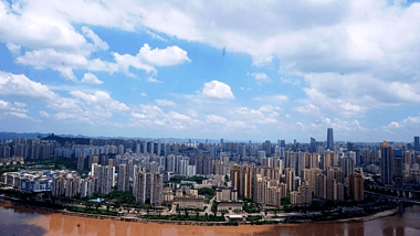 重庆江北区蓝天白云城市延时摄影视频的预览图
