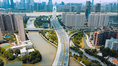 4K广州城市车流交通城市建筑视频的预览图