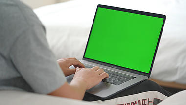 4k绿幕商务办公电脑打字视频ae模板视频的预览图