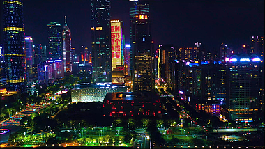 4K航拍城市夜景珠江新城正面航拍视频的预览图