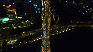 4K航拍夜景城市交通车流广州市视频的预览图