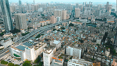 4K航拍广州荔湾区城市交通车流视频的预览图