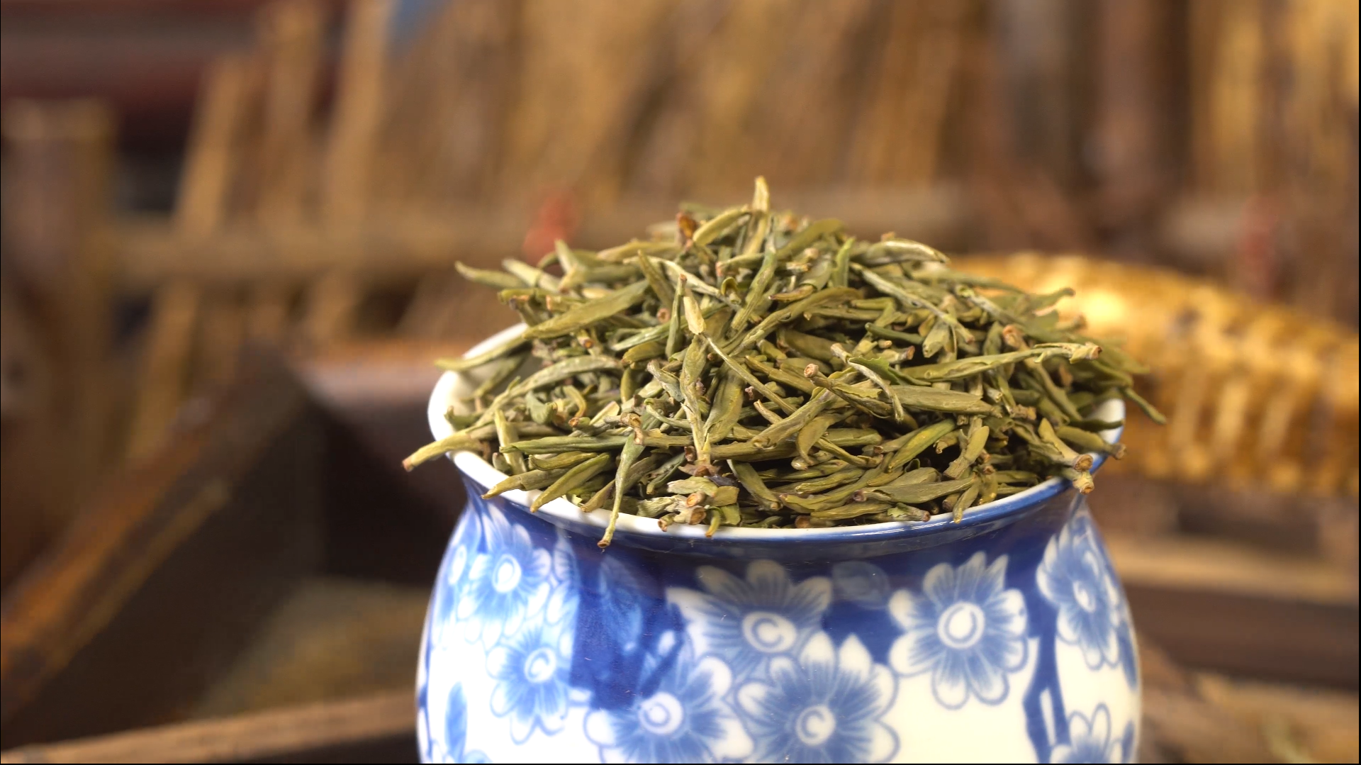 4K乌牛早传统中式手工茶叶土特产视频的预览图