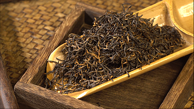 4K珍红传统中式手工茶叶土特产视频的预览图