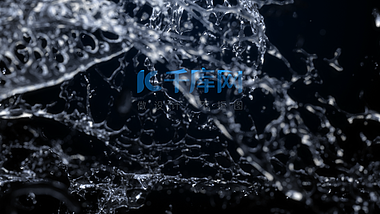 喷溅上升的液体水流揭示出logo标志视频的预览图