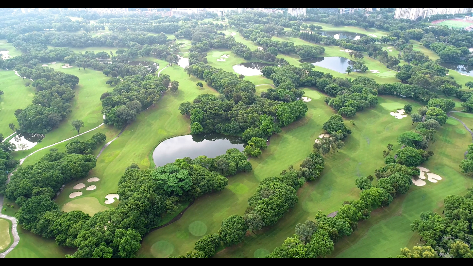 深圳福田区高尔夫球场4K视频的预览图
