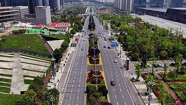 4K航拍贵阳城市大道马路车流视频视频的预览图