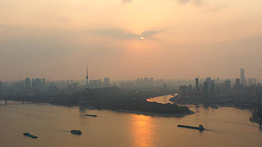 4K武汉城市日落晚霞实拍视频视频的预览图