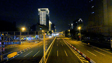 超清4K夜晚城市车流延时摄影视频视频的预览图