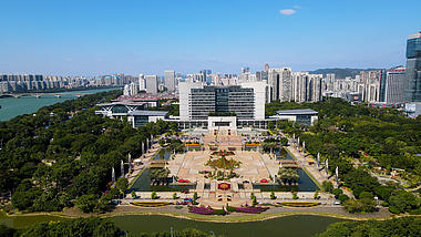 4k航拍柳州市人民政府大楼视频的预览图
