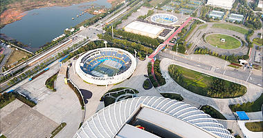 超清4K大气武汉光谷网球中心航拍视频视频的预览图