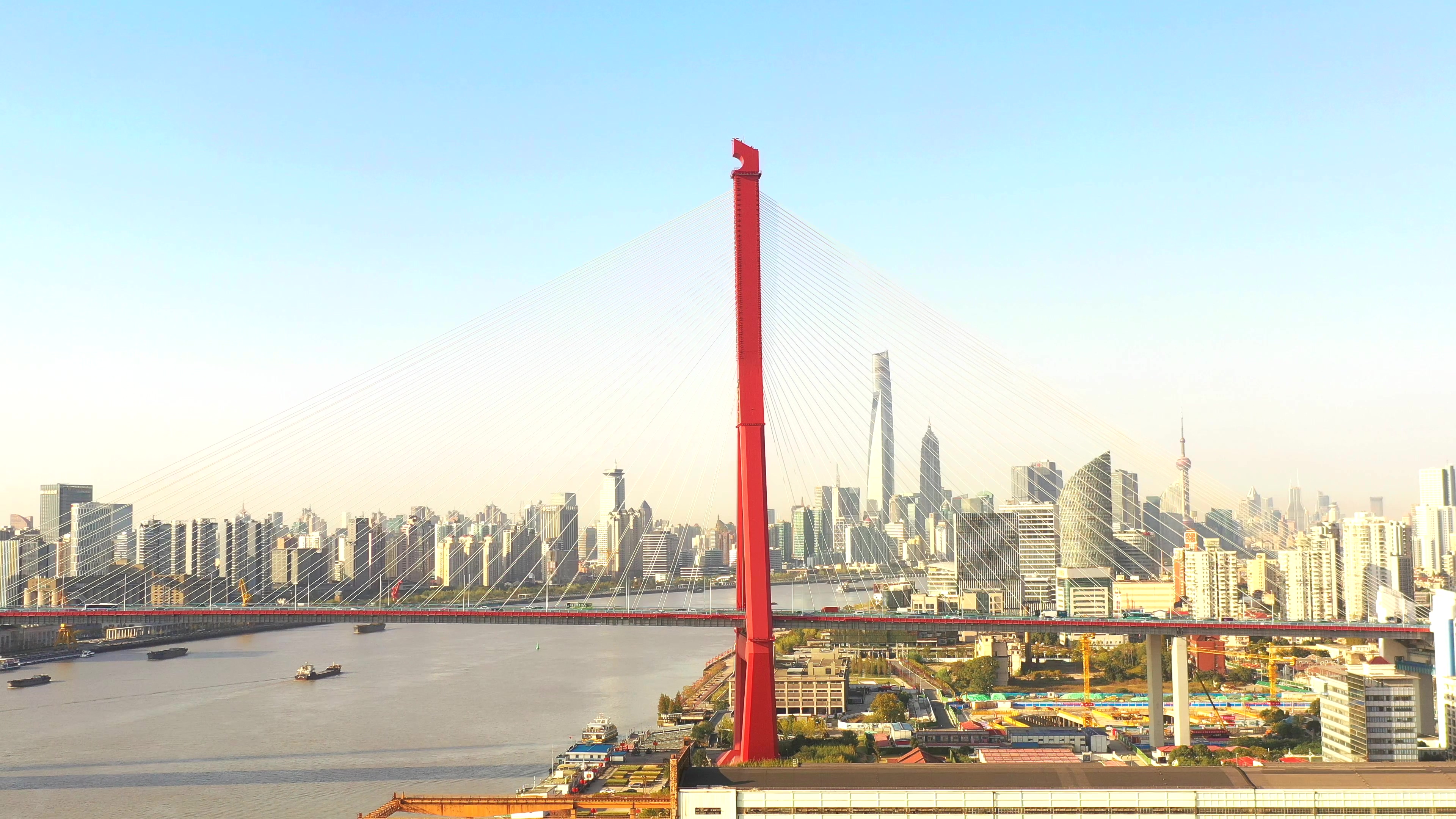 4K实拍杨浦大桥航拍视频素材视频的预览图