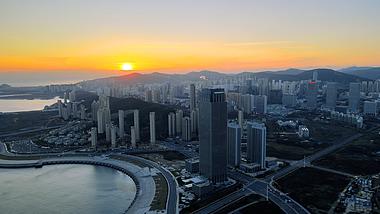 4K滨海城市日落夕阳晚霞视频的预览图