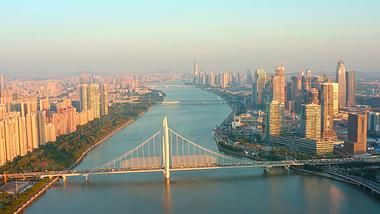 4k航拍广州滨江城市风光视频的预览图