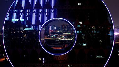 4K航拍广州圆大厦特色建筑夜景视频素材视频的预览图