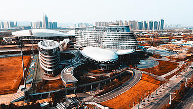 4k超高清航拍南京长江之舟地标建筑视频的预览图