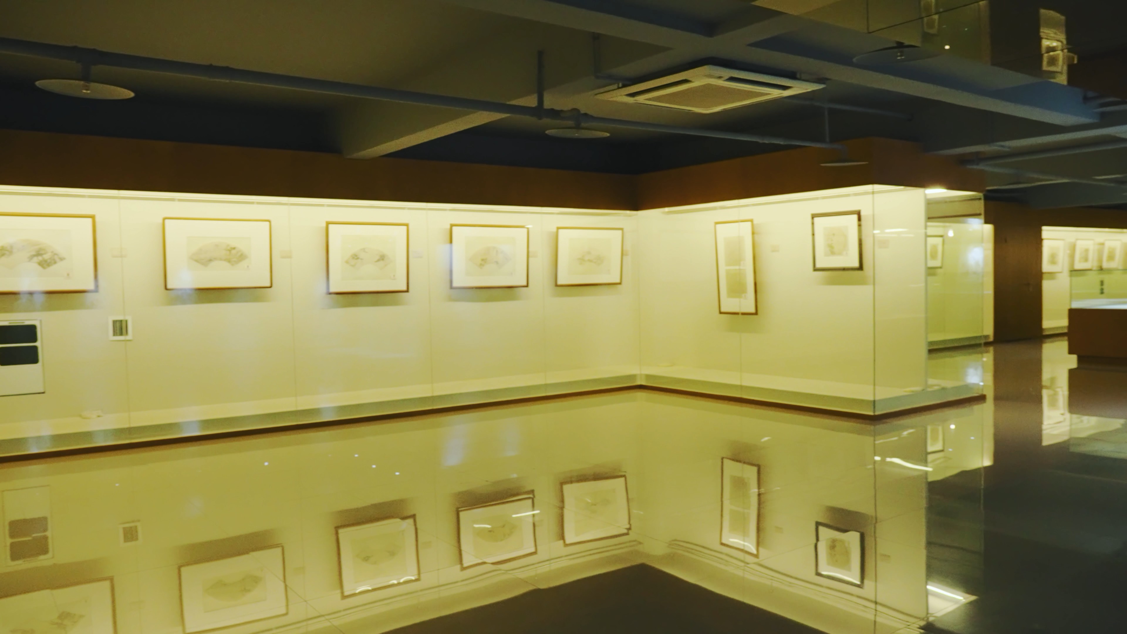 4k博物馆书画艺术展厅内部实拍视频的预览图