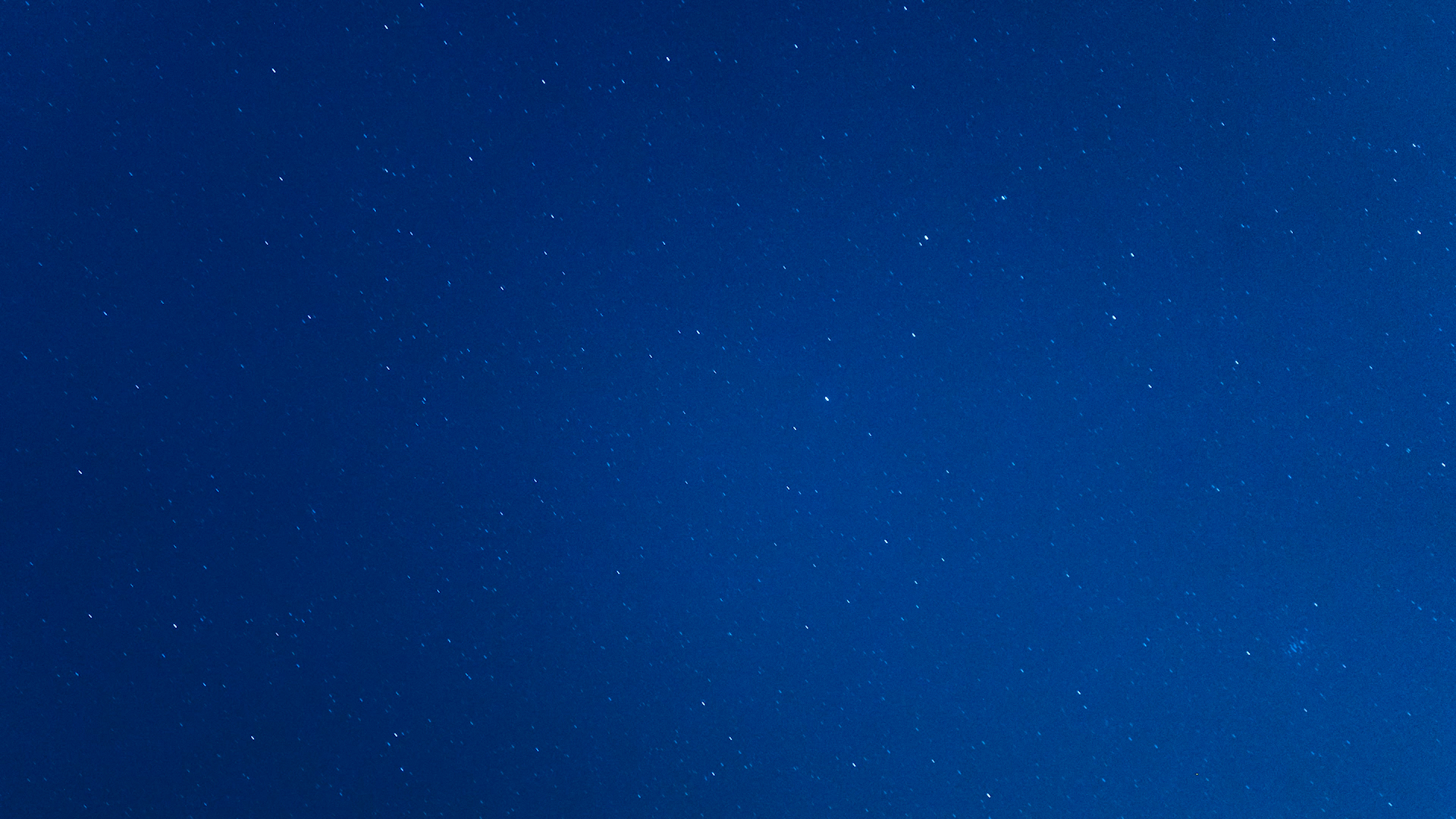 4K实拍夜晚星空星星星轨延时摄影视频的预览图