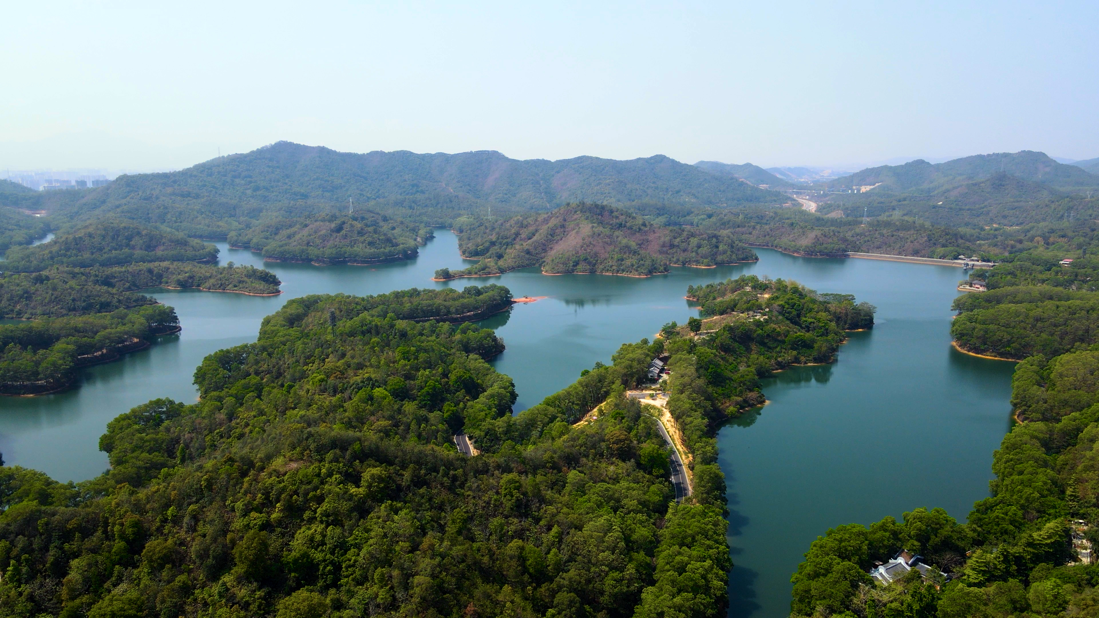 4K航拍惠州红花湖旅游景区宣传视频视频的预览图