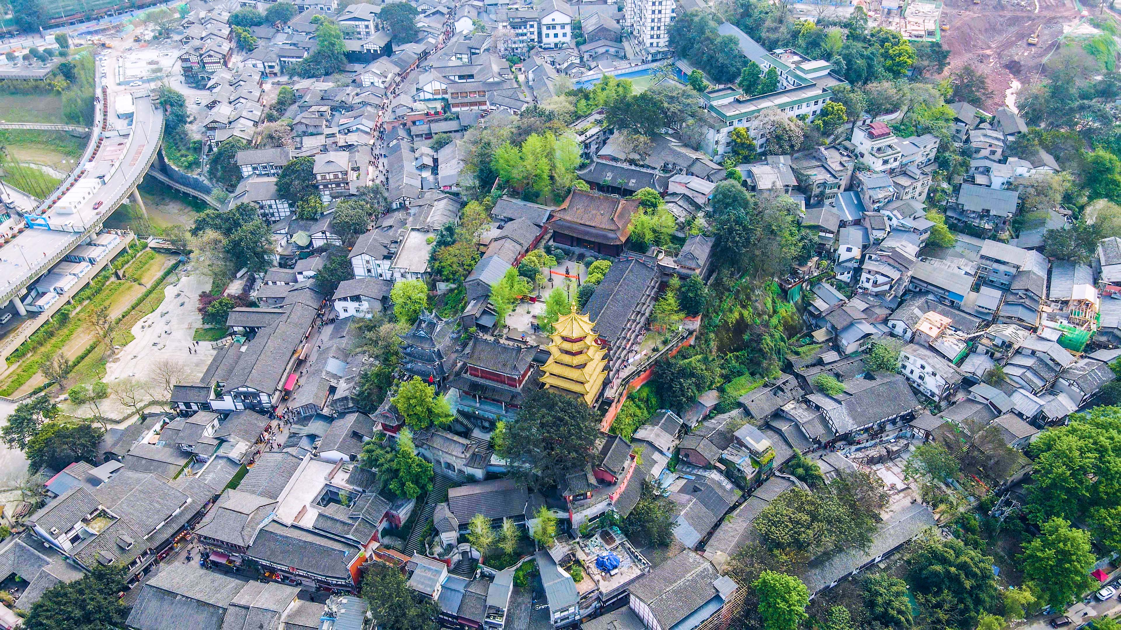 4K航拍重庆磁器口古镇景区大景实拍视频网红地标建筑视频的预览图